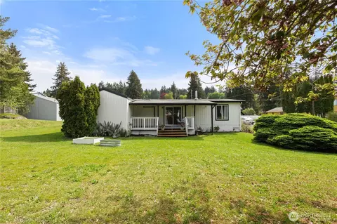 5000 Hansberry St NW, Bremerton, WA 98311