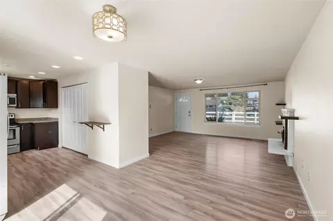 Living - 16812 17th Ave E, Spanaway, WA 98387 photo 6 of 6