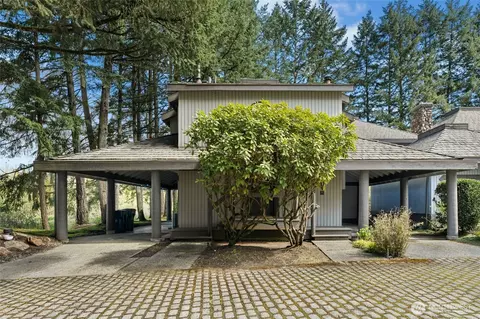 4612 170th Pl NE #11, Redmond, WA 98052