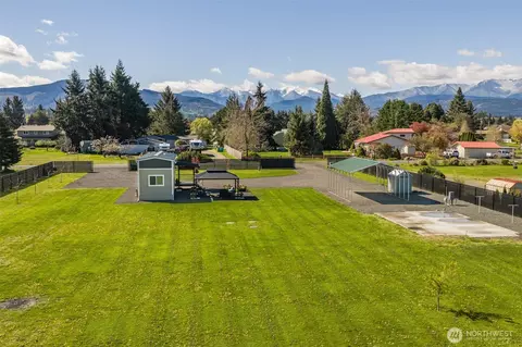 82 Williamson Rd, Sequim, WA 98382 photo 5