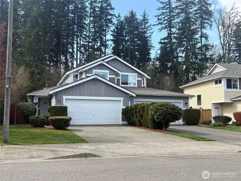 22933 SE 241st Pl #22933, Maple Valley, WA 98038