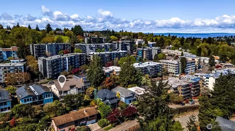 3424 25th Ave W #201, Seattle, WA 98199