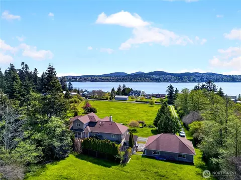 4603 S Shore Dr, Anacortes, WA 98221