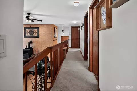 Entry Way - 91 W Goforth Rd, Sequim, WA 98382 photo 2 of 3