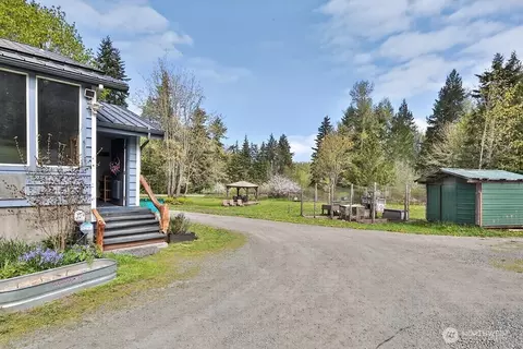 Exterior - 91 W Goforth Rd, Sequim, WA 98382 photo 2 of 10