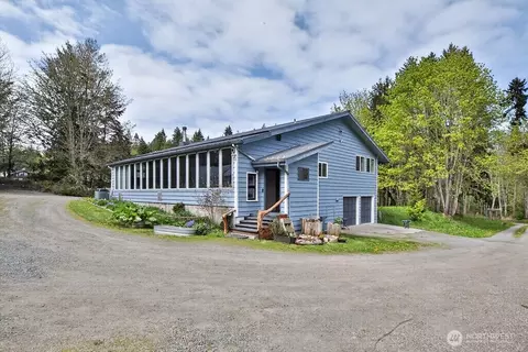 91 W Goforth Rd, Sequim, WA 98382
