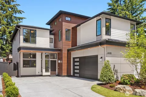 13128 NE 103rd Pl, Kirkland, WA 98033