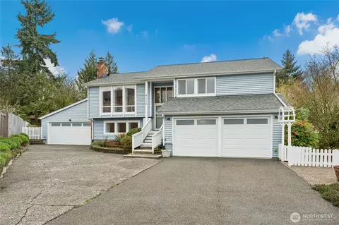 4220 192nd St SW, Lynnwood, WA 98036