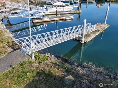 2005 Cove Pl, Anacortes, WA 98221 photo 9