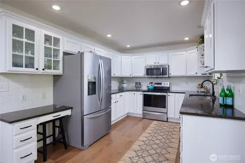 Kitchen - 2315 Hawk Dr, Walla Walla, WA 99362 photo 4 of 5