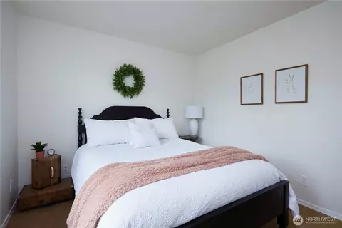 Bedroom - 2315 Hawk Dr, Walla Walla, WA 99362 photo 7 of 8