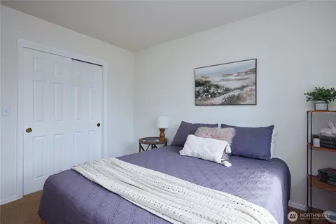 Bedroom - 2315 Hawk Dr, Walla Walla, WA 99362 photo 4 of 8