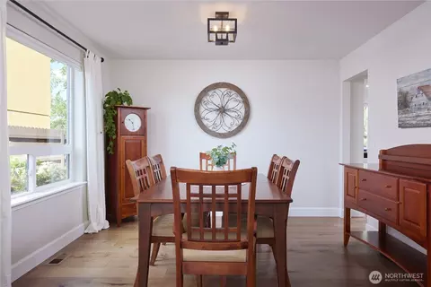 Dining - 2315 Hawk Dr, Walla Walla, WA 99362 photo 1 of 3
