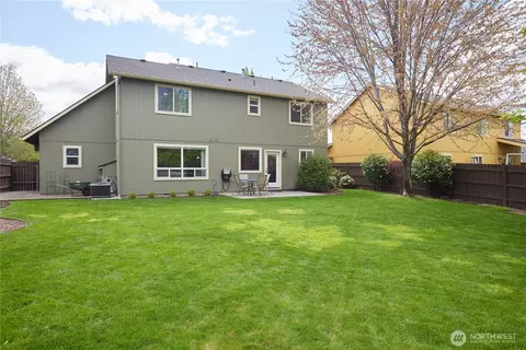 Exterior - 2315 Hawk Dr, Walla Walla, WA 99362 photo 3 of 6