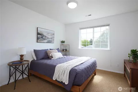 Bedroom - 2315 Hawk Dr, Walla Walla, WA 99362 photo 3 of 8
