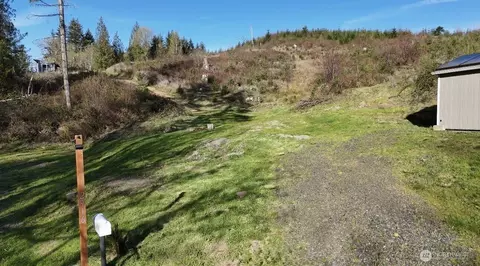 2916 Little Hanaford Rd, Centralia, WA 98531