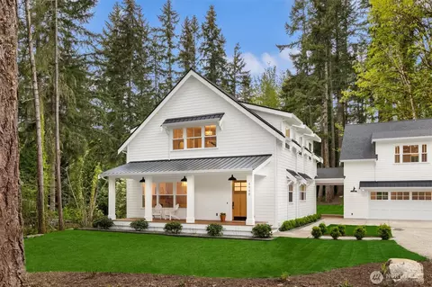 4948 NE North Tolo Rd, Bainbridge Island, WA 98110