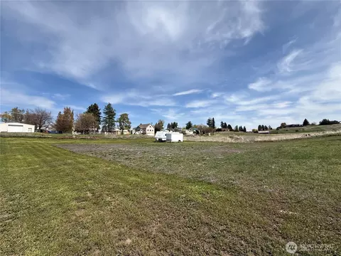 400 E Pine St, Waterville, WA 98858