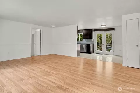 Living - 3214 95th Dr SE, Lake Stevens, WA 98258 photo 2 of 3
