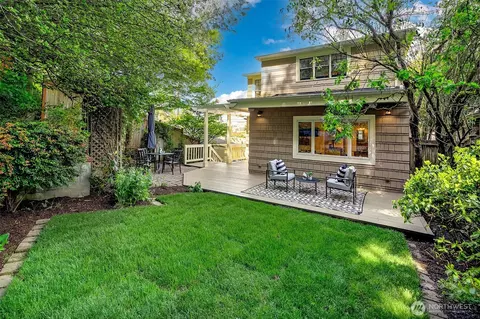 2127 Boyer Ave E, Seattle, WA 98112 photo 35