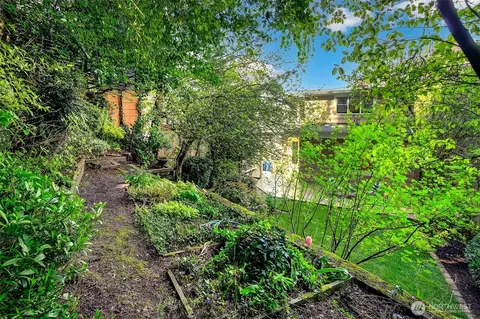 2127 Boyer Ave E, Seattle, WA 98112 photo 36