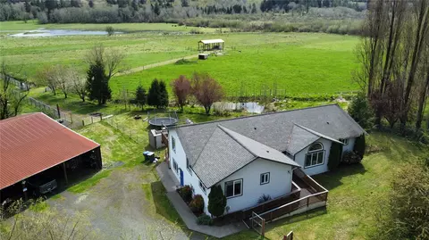 591 W Shelton Valley Rd, Shelton, WA 98584