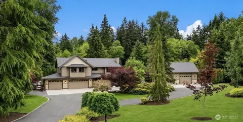 17215 NE 195th St, Woodinville, WA 98072