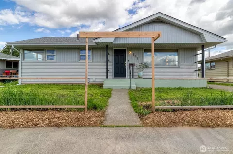 624 Ash St, Walla Walla, WA 99362