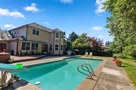 932 Pike Pl NE, Auburn, WA 98002