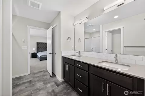 Bath - 2134 Riverstone Loop, Ferndale, WA 98248 photo 2 of 4