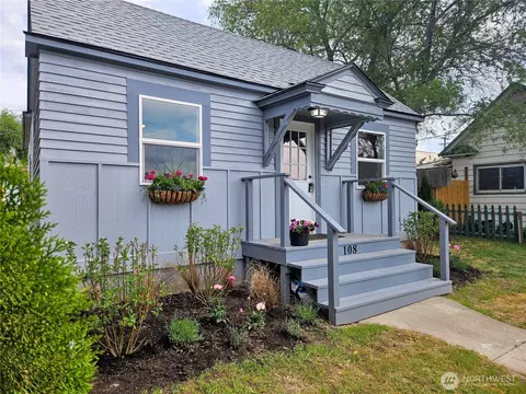 108 W 3rd St, Lind, WA 99341