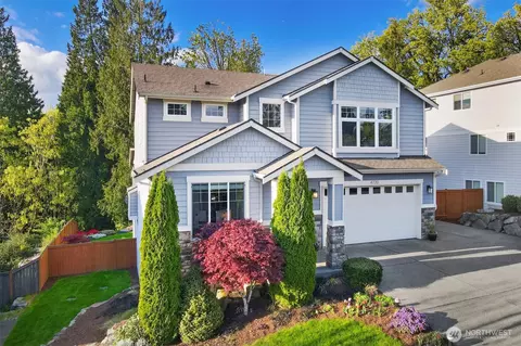4720 NE 25th St, Renton, WA 98059