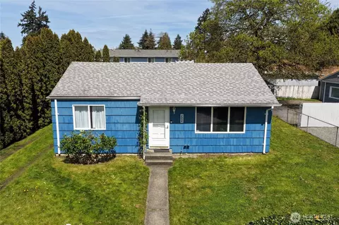 515 115th St S, Tacoma, WA 98444
