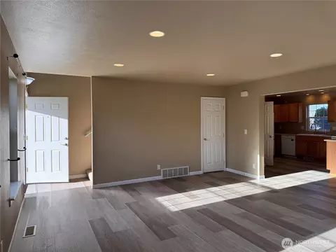 315 N Spangle Ave, Spangle, WA 99031 photo 6