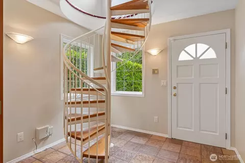 Entry Way - 1401 141st Ct SE, Mill Creek, WA 98012 photo 2 of 3