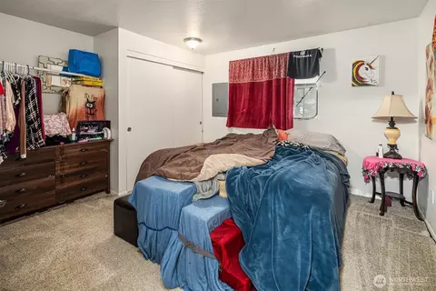 Bedroom - 1322 Maple St, Everett, WA 98201 photo 1 of 2