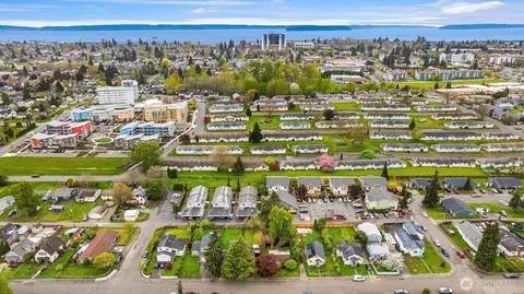 View/Area - 1322 Maple St, Everett, WA 98201 photo 1 of 8