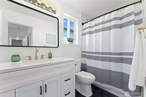 Bath - 311 Orting Ave NW, Orting, WA 98360 photo 1 of 3