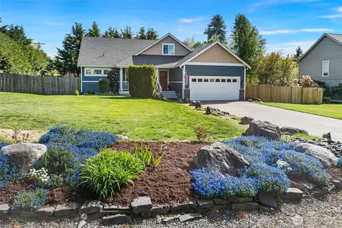 10510 Crescent Valley Dr NW, Gig Harbor, WA 98332