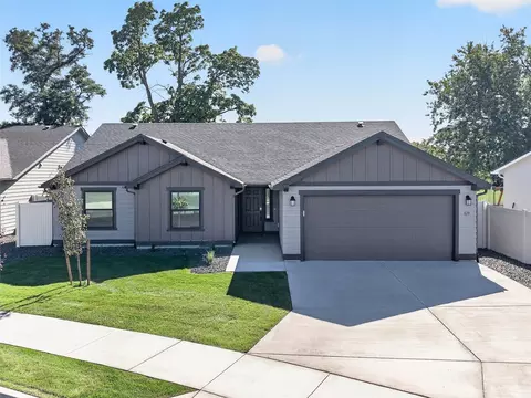 819 Ava St, Walla Walla, WA 99362