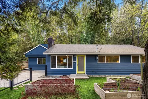 2509 NE 178th St, Lake Forest Park, WA 98155