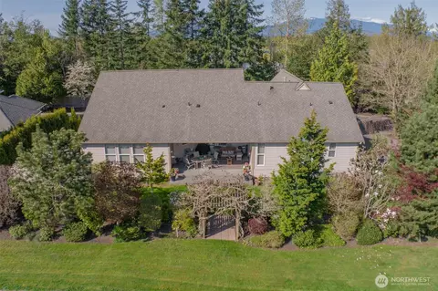 4404 Landmark Dr, Mount Vernon, WA 98274
