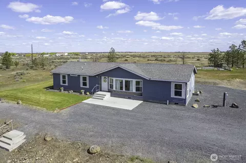 9631 Road H NW, Ephrata, WA 98823