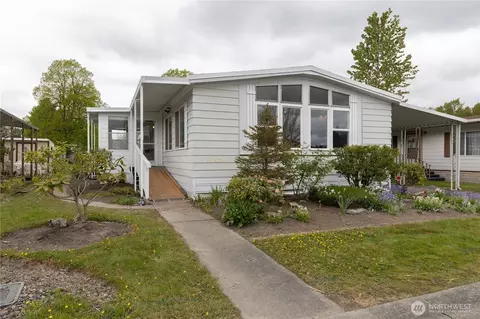 2725 E Fir St #112, Mount Vernon, WA 98273