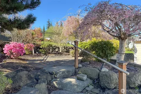 Exterior - 31 Topaz Way, Sequim, WA 98382 photo 5 of 10