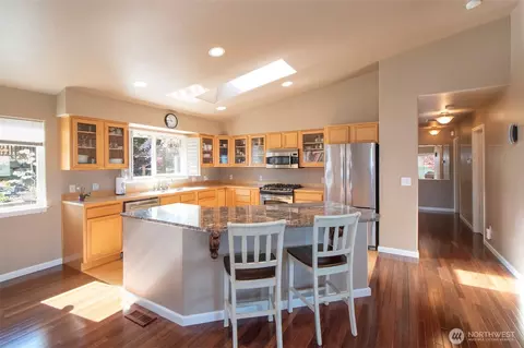 Kitchen - 31 Topaz Way, Sequim, WA 98382 photo 2 of 3