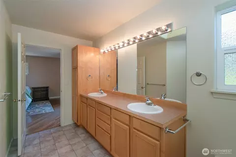 Bath - 31 Topaz Way, Sequim, WA 98382 photo 3 of 3