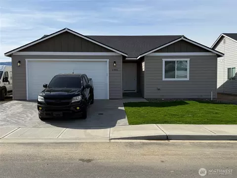 2446 2nd St SE, East Wenatchee, WA 98802