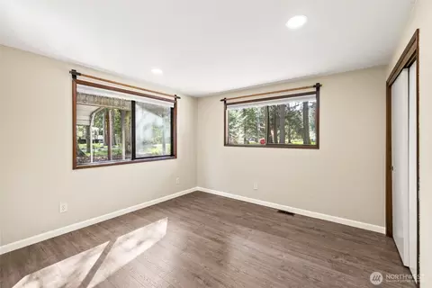 Bedroom - 53 Riverside Rd, Sequim, WA 98382 photo 2 of 4