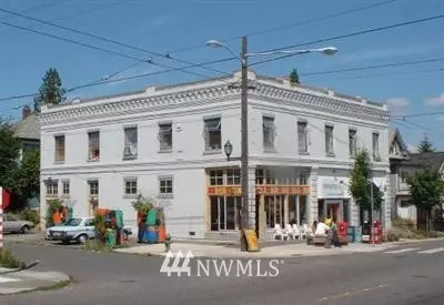 2002 E Union St, Seattle, WA 98112 photo 1